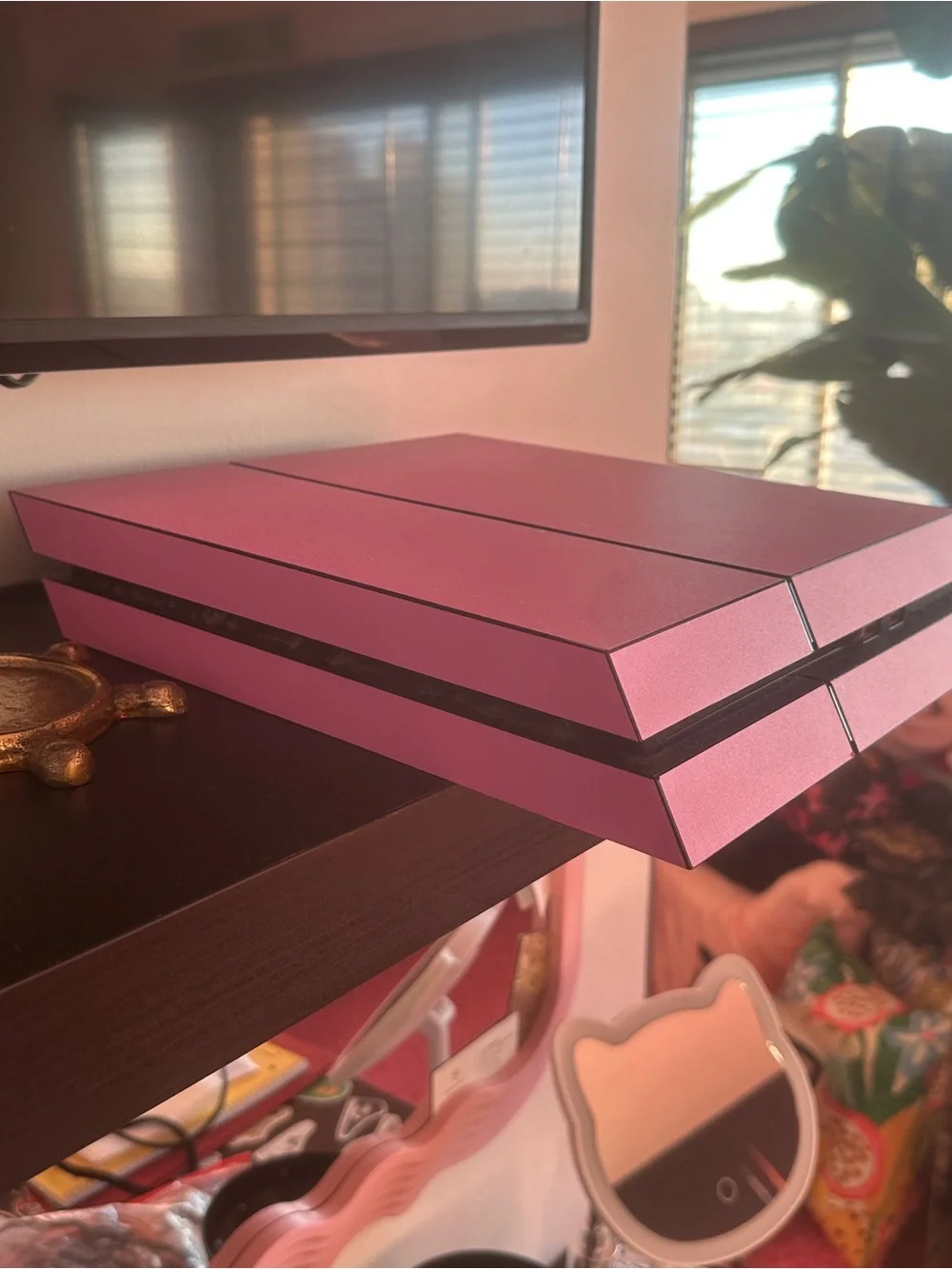 PlayStation 4 PS4 500GB + DualShock 4 Controller – Excellent Condition 💗